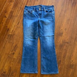 **American Eagle Outfitters Kick Boot distressed jeans size 14